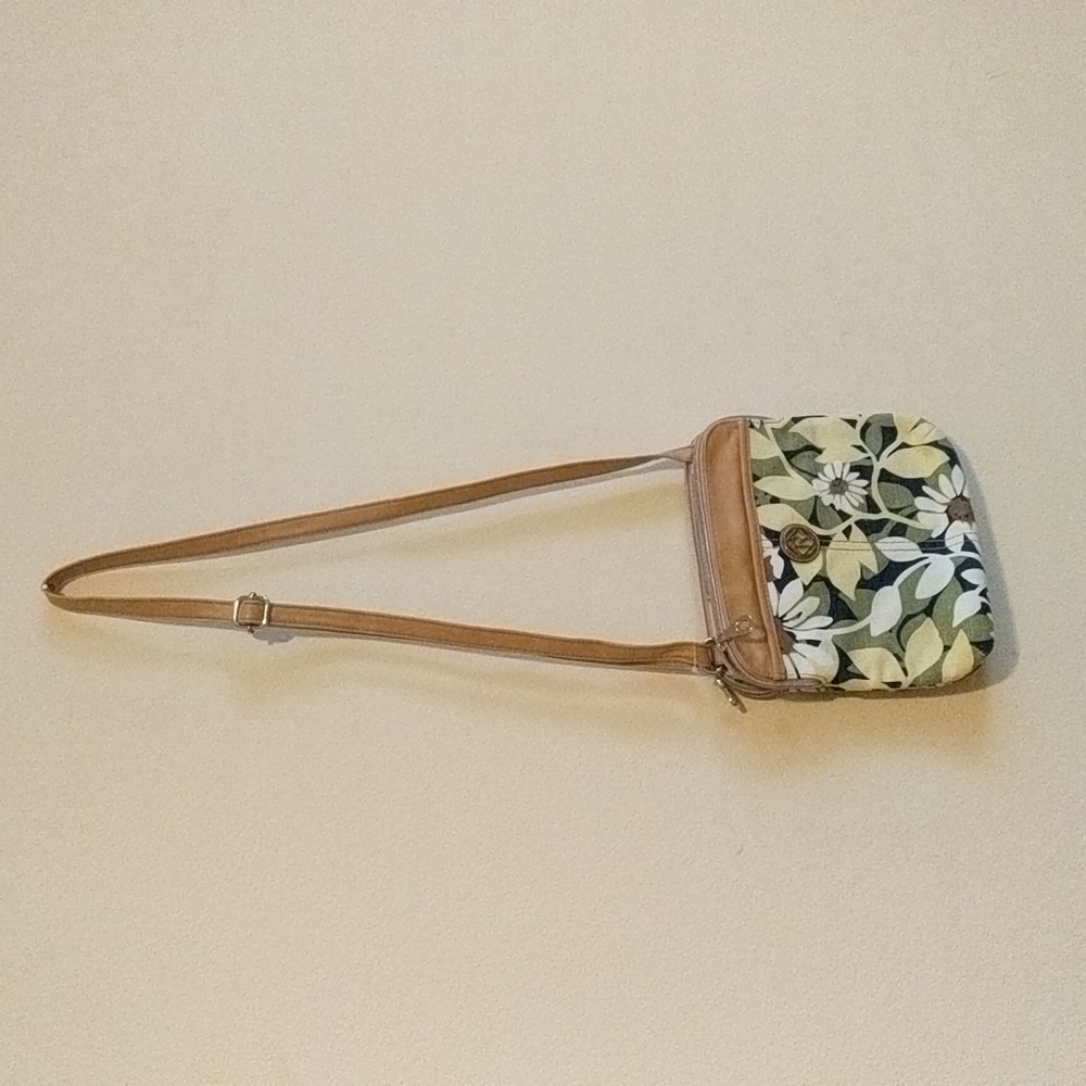 NWT Relic Erica Double Pouch Crossbody Bag Purse Handbag